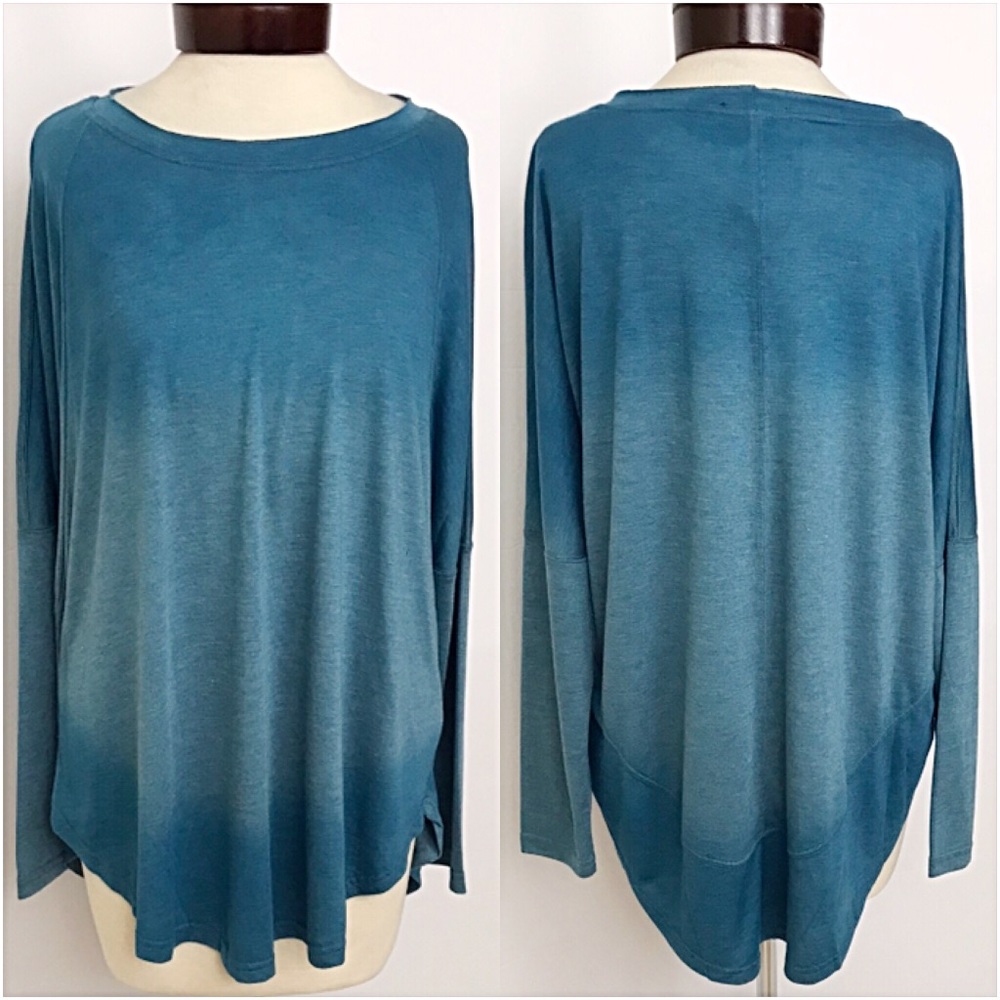 Slouchy Flowy Ombré Teal TunicTop SM - Picture 3 of 6